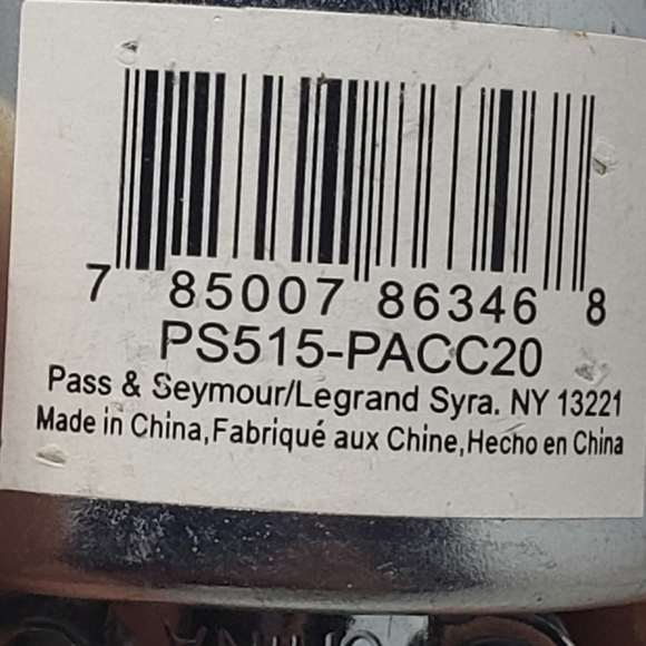 Pass & Seymour 15 Amp Armored Straight Blade Plug - Picture 7 of 8